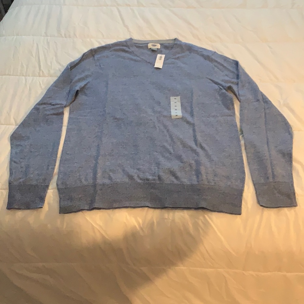 Old Navy men’s sweater, size M, heather blue